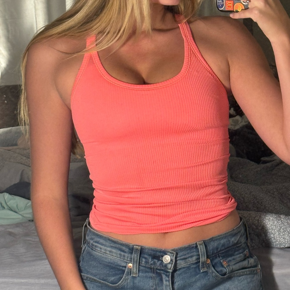 Lulu lemons tank